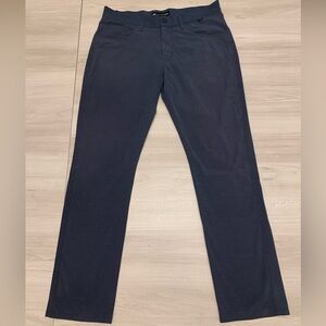 Travis Mathew Golf Performance Chino Pants Men’s Size 34 Royal Blue Stretch